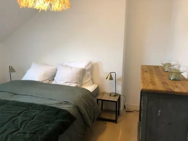 Charme En Centre Ville, Equipe, Local Velos Apartment